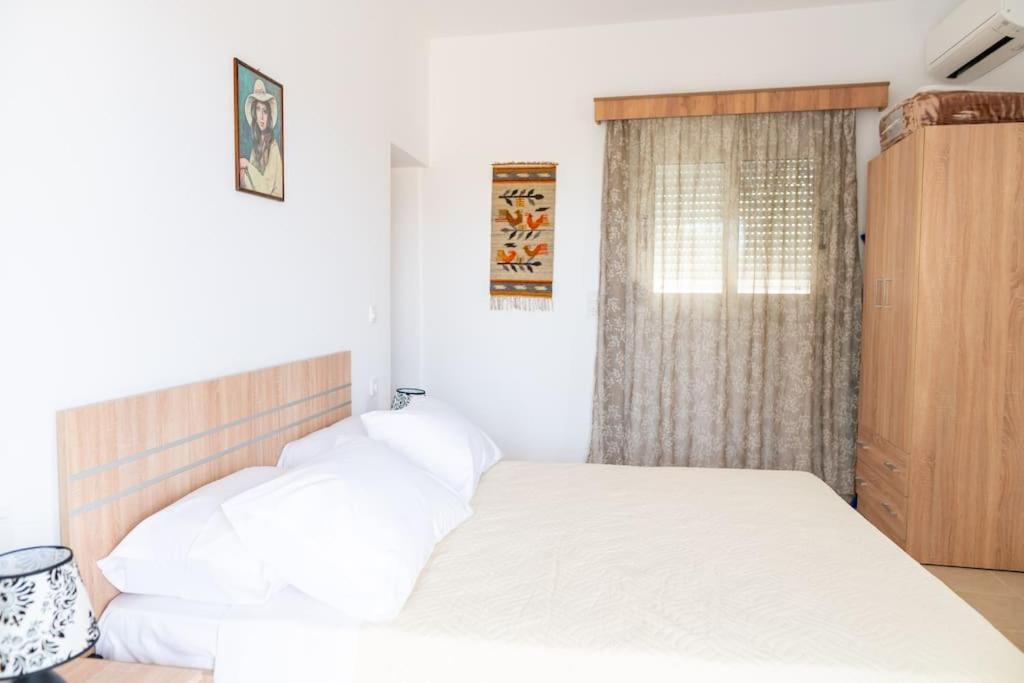 Apartamento Zografia - Charming House Near The Coast Marmari  Exterior foto
