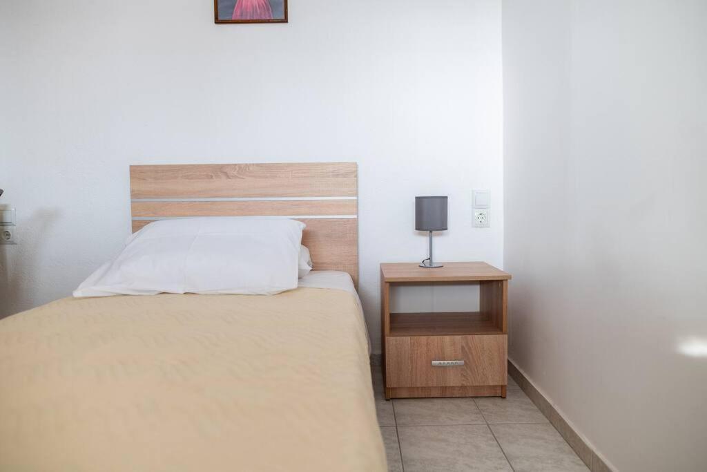 Apartamento Zografia - Charming House Near The Coast Marmari  Exterior foto